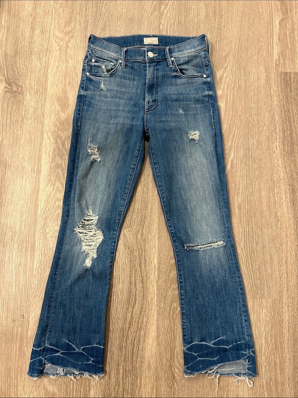 MOTHER - Distressed Insider Crop Step Fray Jeans